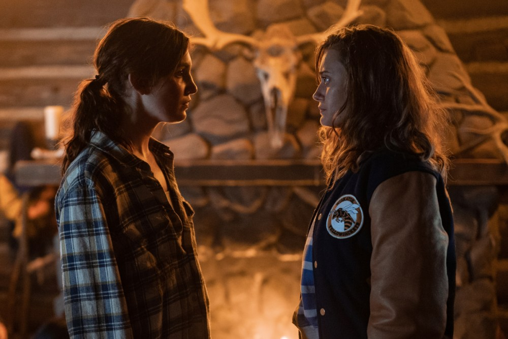 “Yellowjackets” TV Season 1: A Look Back at the Crash, the Cult, and the Cannibalism
